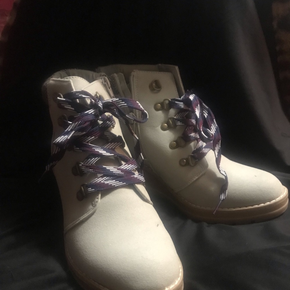 Maurices wedge bootie . Pale green , purple laces . Brand new no tags